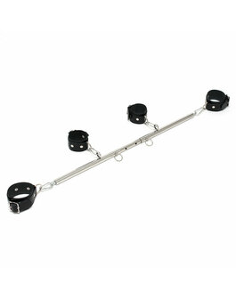 BDSM spreader bar / spreidstang verstelbaar met 4 boeien