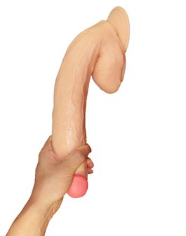 Lovetoy - Grote Dildo Van 28 cm - Lichte Huidskleur