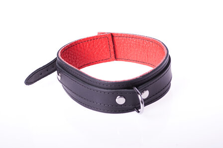 Kiotos - Basic Collar Van Leer Met Metalen D-Ring En Gesp - Zwart/Rood