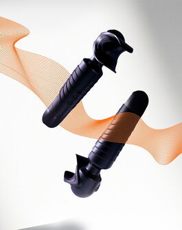 ManWan - Man.Wand EVO - Oplaadbare Masturbator &egrave;n Wand Vibrator - Black Plum