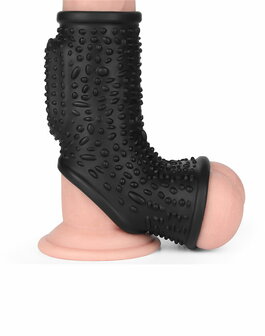 LoveToy - Drip Knights Ring - Vibrerende Penis en Scrotum Sleeve - &Oslash; 2,8 cm - Zwart