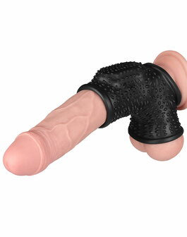 LoveToy - Drip Knights Ring - Vibrerende Penis en Scrotum Sleeve - &Oslash; 2,8 cm - Zwart