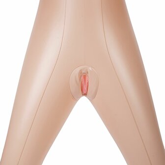 Hussy Selena - Opblaaspop met Twee Openingen en Grote Borsten