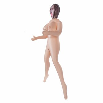 Hussy Nadia - Opblaaspop met Drie Ingangen en Grote Borsten