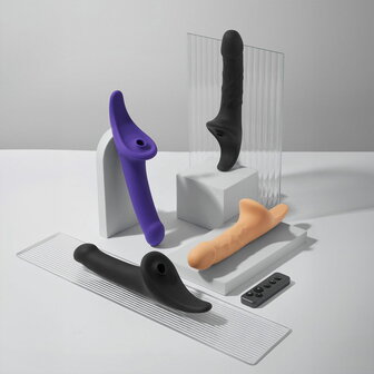 Strap-On-Me - Multi Orgasm Dildo - Strapless Strap-on met Luchtdruk Stimulatie - Paars - Small