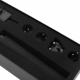 Pixey Deluxe - Black Velvet - Wand Vibrator - Medium