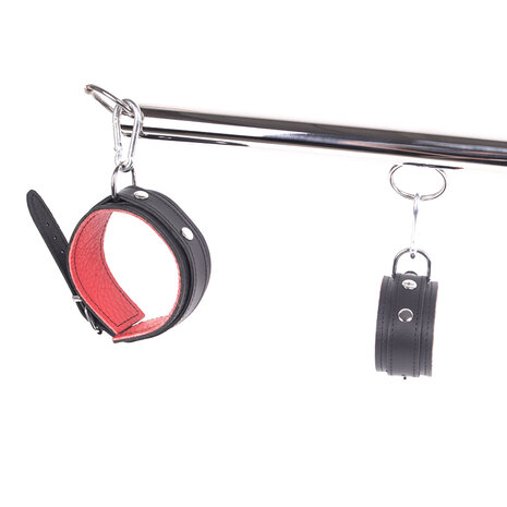 Spreidstang | Spreader Bar met Lederen Hand- en Enkelboeien - rood/zwart