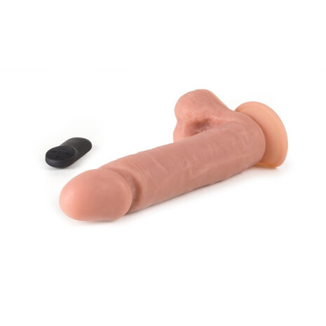 Virgite - Vibrerende dildo van 24.5 cm met scrotum en remote control - lichte huidskleur