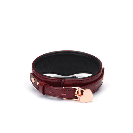 Liebe Seele - Wine Red Curved Collar met leiband en hartvormig slot | luxe ontwerp collar