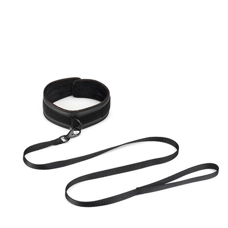 Vegan Fetish Halsband met Riem