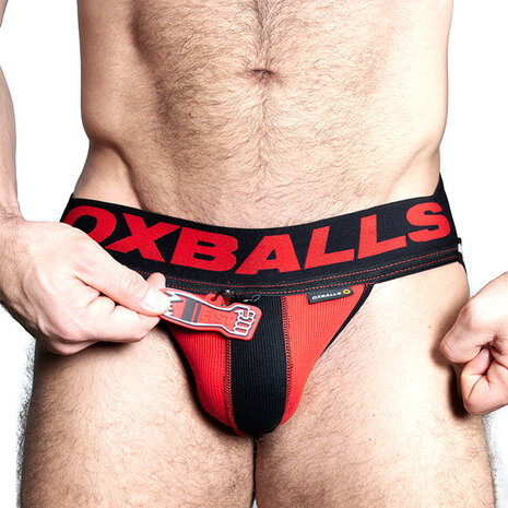 Oxjok Fisterjock - 3D Rubber Fist Jockstrap - Zwart/Rood - Maat M