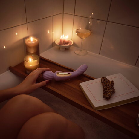 LELO - Switch - Dubbelzijdige Wand Vibrator & G-spot Vibrator - App Control - Roze
