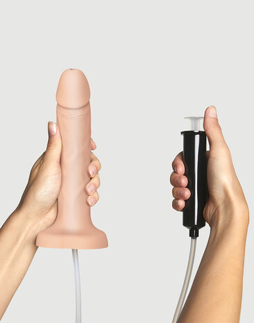 Strap-on-Me - Squirting Cum Dildo - Realistiche Spuitende Dildo - Lichte Huidskleur - Maat L