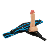 LoveToy - Ingen - Vibrerende Strap-on Set - Lengte 20 cm - Lichte Huidskleur