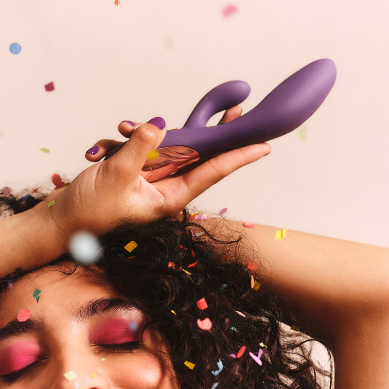 LELO - Ina Thrust - Rabbit Vibrator met Stootbeweging - Paars