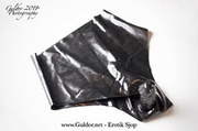 Latex Slip met penis
