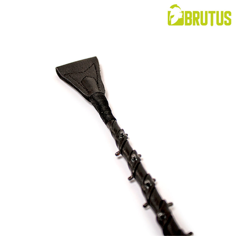 Brutus - Lederen Rijzweep met Spikes - Zwart