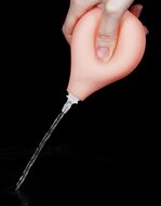 Lovetoy - Realistische Squirt Dildo 28 cm - Waterbestendige PVC Dildo in Nude kleur met Squirt functie