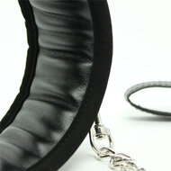 Kiotos - Collar Met Hondenketting