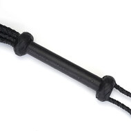 Demon's Kiss Gevlochten Cat O Nine Zweep/Flogger - luxe en exclusief ontwerp - zwart