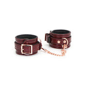 Liebe Seele - Wine Red Lederen polsboeien met rosé gouden ketting - exclusief en luxe ontwerp