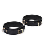 Liebe Seele - Dark Secret Exclusieve Lederen dijbeen boeien met goud metalen beslag - zwart/goud - maat M/L