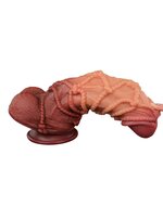 LoveToy - XXL Extreme Dildo met Touw Motief - Lengte 26.5 cm - Bruin/Lichte Huidskleur
