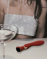 Viotec - Chance - G-Spot Vibrator Massager met LCD Scherm - Goud en Wijnrood