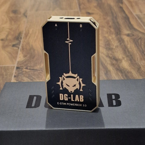 Dungeon Lab - Coyote 3.0 E-Stim Powerbox-Erotiekvoordeel.nl