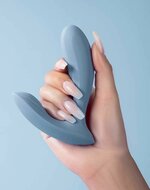 Svakom - Erica - Draagbare Vibrator Met App Control - Twee Motoren - Lichtblauw