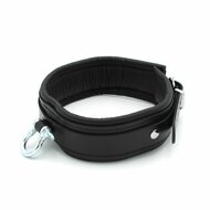 Kiotos Leather - Lederen Collar met Metalen Beugelsluiting Voorzijde - Zwart