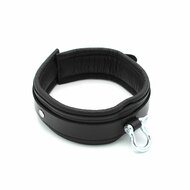 Kiotos Leather - Lederen Collar met Metalen Beugelsluiting Voorzijde - Zwart