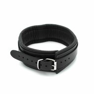 Kiotos Leather - Lederen Collar met Metalen Beugelsluiting Voorzijde - Zwart