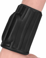 LoveToy - Ridge Knights Ring - Vibrerende Penis Sleeve - diameter 3.7 cm - Zwart