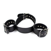 Smart Moves - Collar met Vaste Polsboeien - Zwart-Erotiekvoordeel.nl