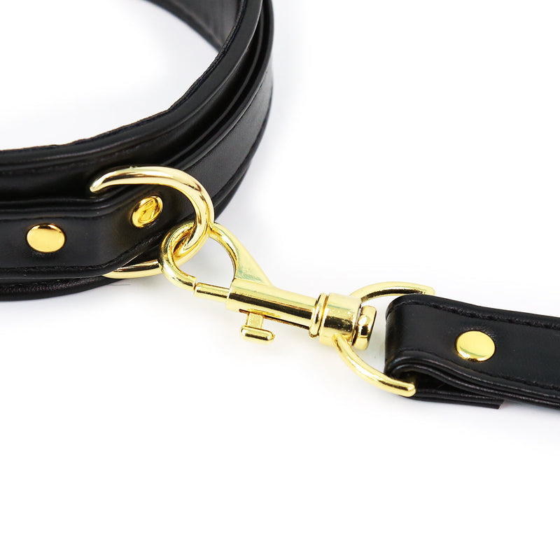 Smart Moves - Collar met Leiband - Goudkleurig Metalen Hardware - Zwart-Erotiekvoordeel.nl