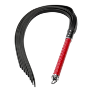 RISE - Lange Flogger met Harde Strengen - Rood