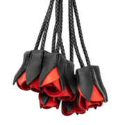 Rimba - BDSM Flogger met Rozen - Zwart/Rood