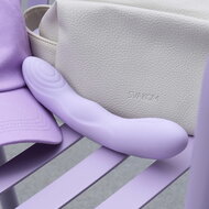 Svakom - Selena- Verwarmende en Stotende Vibrator - Lila