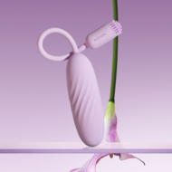 Svakom - Plume - Bullet Vibrator met Flexibel Clitoris Kwastje - Pastel Lilac
