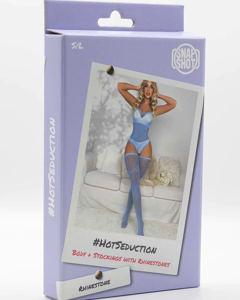 Snapshot - #hotseduction - Body en Kousen met Strass - One Size - Lichtblauw-Erotiekvoordeel.nl