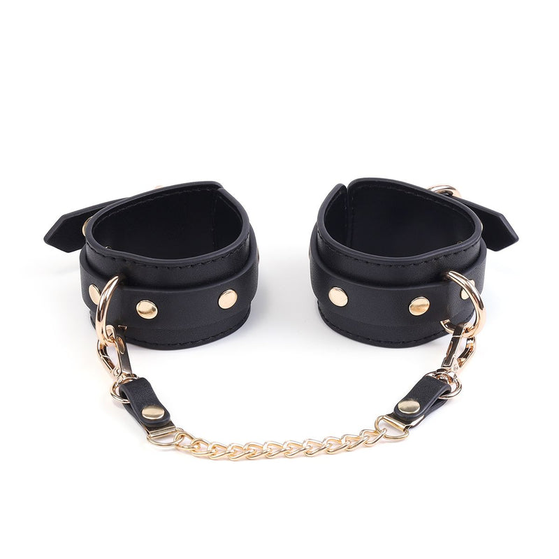 Kiotos - BDSM Fancy 5 Item Kit - Luxe Draagtas met 5 Verschillende BDSM Artikelen - PU Leer (Vegan) - Verkrijgbaar in Rood, Roze en Zwart