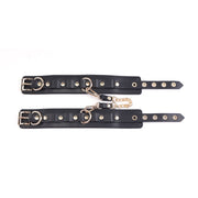 Kiotos - BDSM Fancy 5 Item Kit - Luxe Draagtas met 5 Verschillende BDSM Artikelen - PU Leer (Vegan) - Verkrijgbaar in Rood, Roze en Zwart