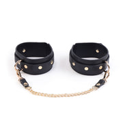Kiotos - BDSM Fancy 5 Item Kit - Luxe Draagtas met 5 Verschillende BDSM Artikelen - PU Leer (Vegan) - Verkrijgbaar in Rood, Roze en Zwart