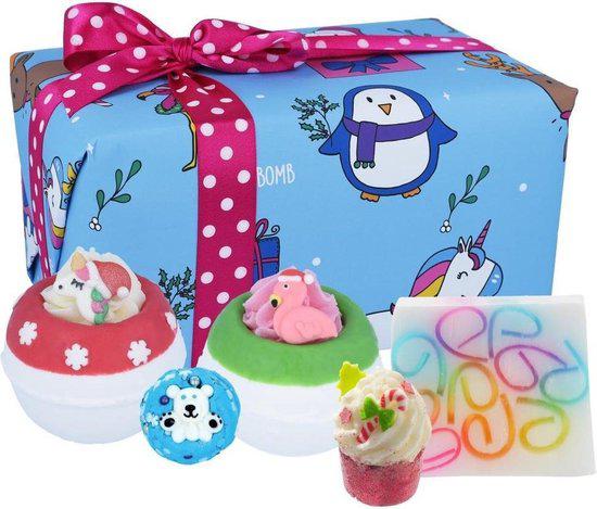 Bomb Cosmetics - Crazy Christmas - Kerstmis Geschenkset Badproducten - Handgegoten Zeep - Bath Bombs - En Meer!-Erotiekvoordeel.nl