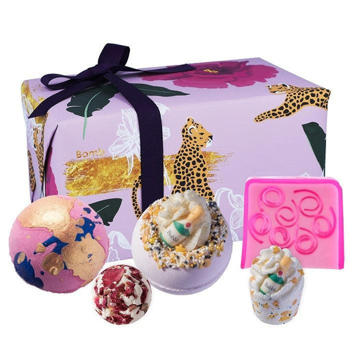 Bomb Cosmetics - Wild At Heart - Geschenkset Badproducten - Handgegoten Zeep - Bath Bombs - En Meer!-Erotiekvoordeel.nl