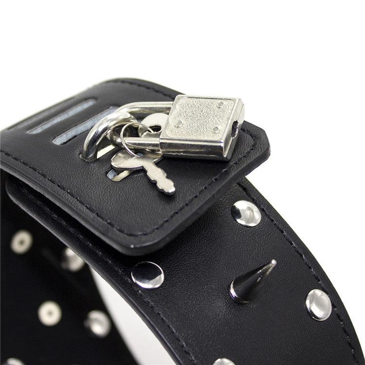 Brede collar Met spikes
