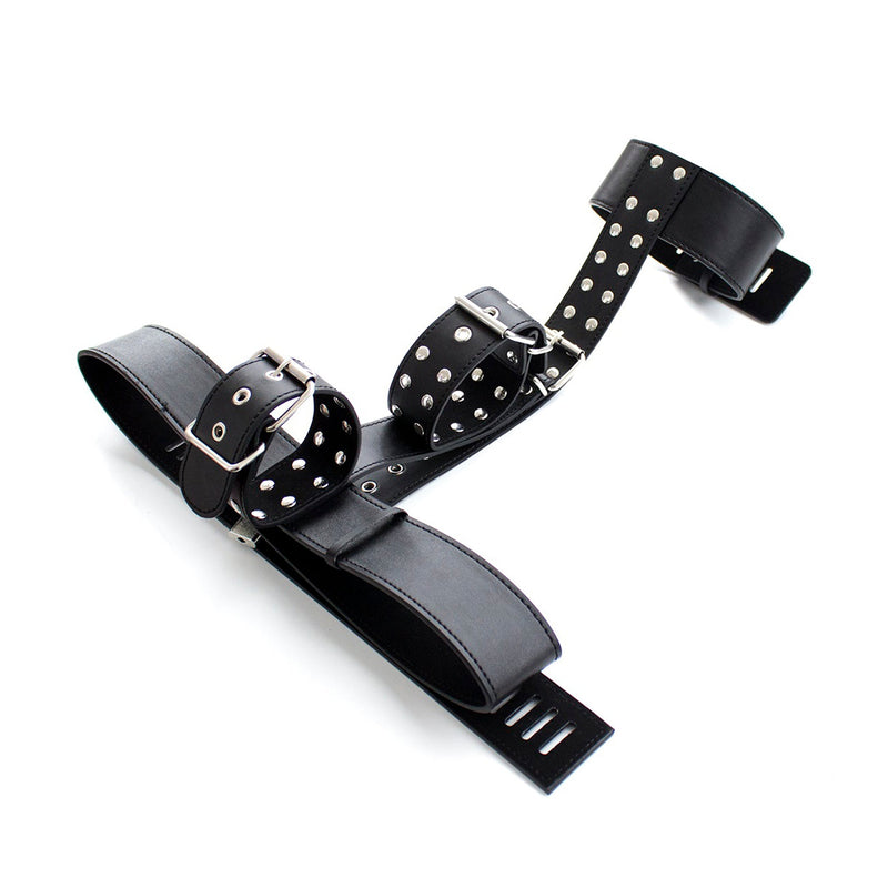 Fixxx - Verstelbare Collar met Polsboeien aan Riem - PU Leer - Zwart-Erotiekvoordeel.nl