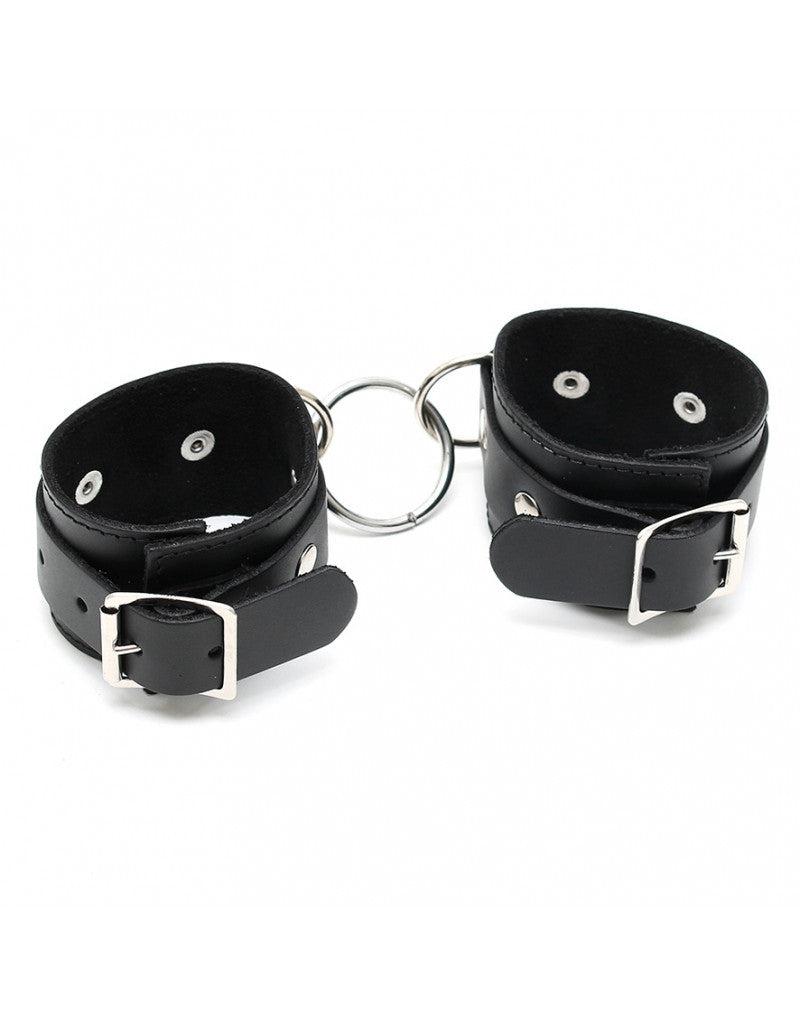 Leren Polsboeien Met Ring