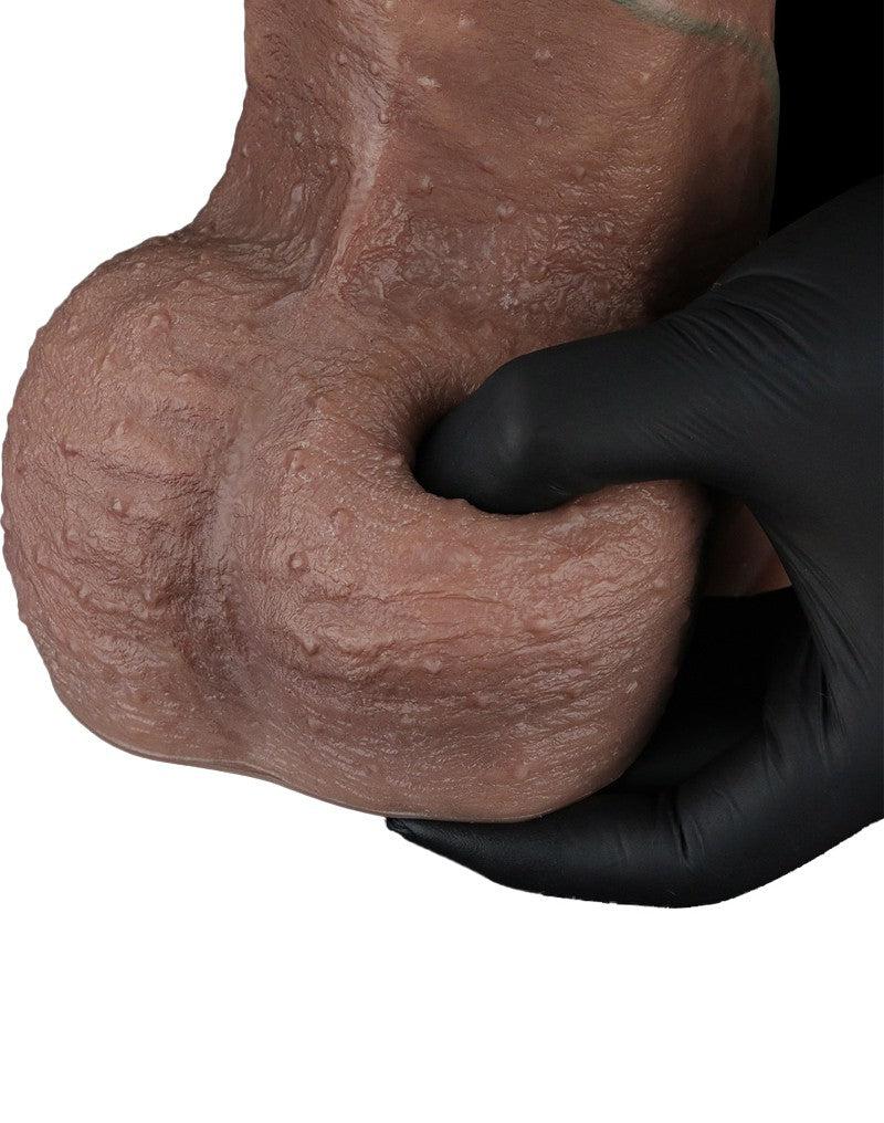 LoveToy - Dubbellaags Siliconen Dildo XXL - Lengte 33 cm - Diameter 7.6 cm - Bruin